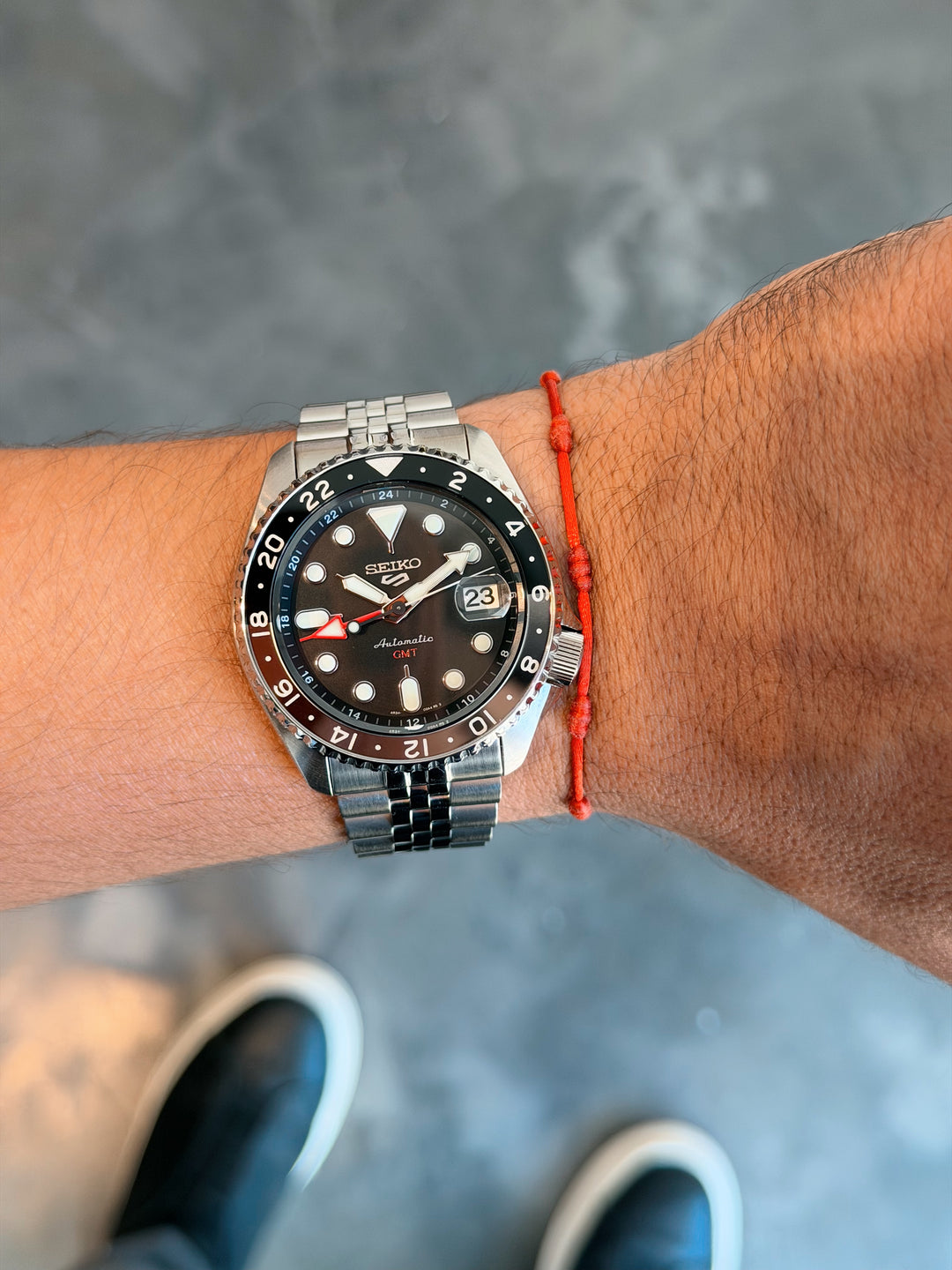 Seiko GMT Bruce Wayne - 42mm