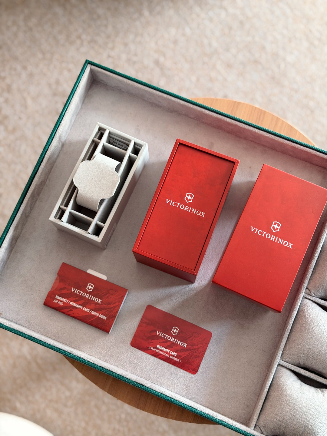 Victorinox Airpro - 43mm